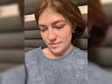 Bongacams Watch Live Sex Cams of Alinagilberd03