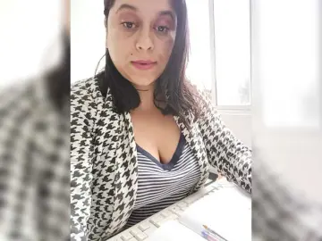 Bongacams Sex Cam of Queen-Yess