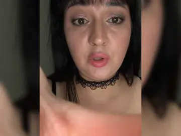 Bongacams Adult Webcams of Tina-Dolly