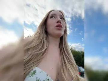 Bongacams Sex Chat of KiraBlake
