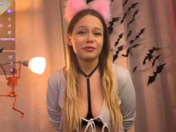 Bongacams Nude Webcam of shy-whore-