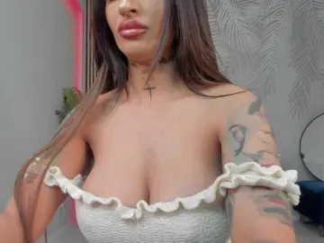 Bongacams Watch Live Sex Cams of Jessy-Cruzz