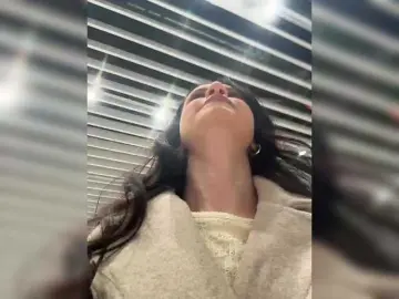 Bongacams Free Porn Cam of EvaRoughe