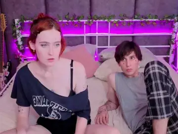 Bongacams Free Porn Cam of DannylovesMary
