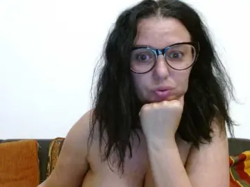 Bongacams Live Porn of HotErikka