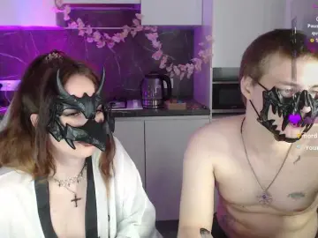 Bongacams Adult Video Chat of yourlildemons