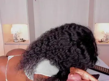 Bongacams Sex Chat of JadeeMuller