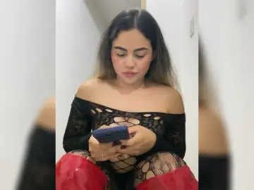 Bongacams Free Porn Cam of LiaBahamon
