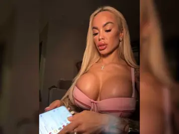 Bongacams Watch Live Sex Cams of MiamiMur