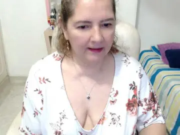 Bongacams Watch Live Sex Cams of leonela-68