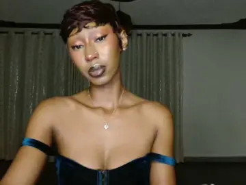 Bongacams Watch Live Sex Cams of adriana-crystal23