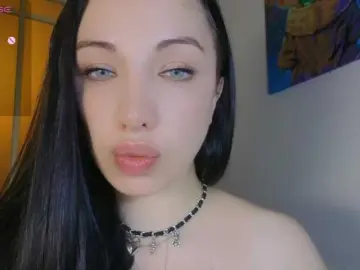Bongacams Watch Live Sex Cams of DarKSBunnYS