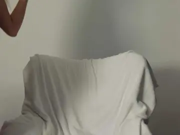 Bongacams Live Sex Cam of BarbieSize