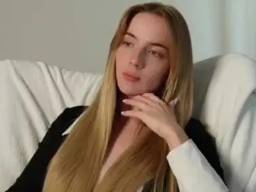 Bongacams Best Webcam of BarbieSize