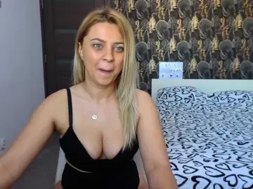 Bongacams Private Sex Chat of CarlaStaceeFun