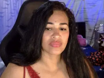 Bongacams Watch Live Sex Cams of Letty33