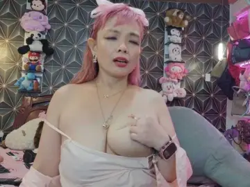 Bongacams Watch Live Sex Cams of YummyMeily