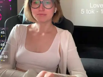 Bongacams Live Sex Cam of Sexy-Sweets