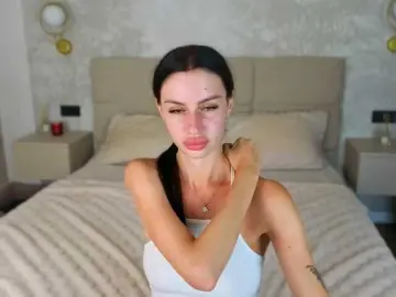 Bongacams Adult Webcam of SnowWhiteee