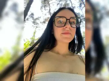 Bongacams Watch Live Sex Cams of the-secret-room1