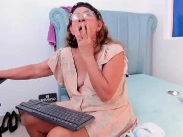 Bongacams Live Porn of MatureBlonde