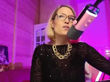 Bongacams Watch Live Sex Cams of sweeteve050