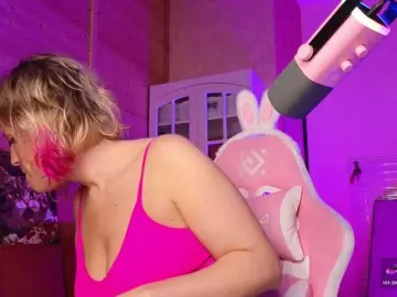 Bongacams Watch Live Sex Cams of sweeteve050