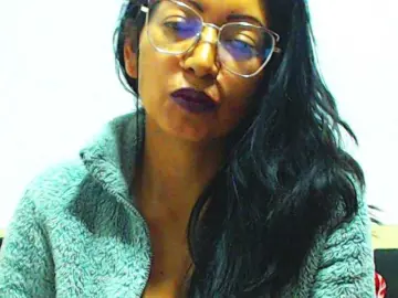 Bongacams Adult Webcam of HOTTTSKIN