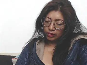 Bongacams Adult Webcam of HOTTTSKIN