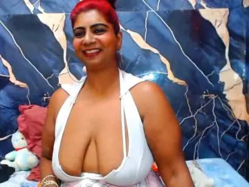 Bongacams Watch Live Sex Cams of indianerotica69
