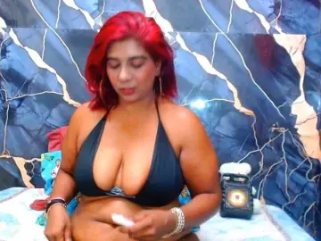 Bongacams Adult Video Chat of indianerotica69