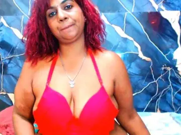 Bongacams Adult Video Chat of indianerotica69
