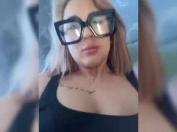 Bongacams Best Webcam of OlyaKolya