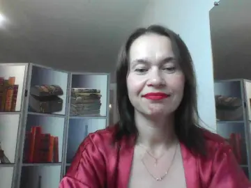 Bongacams Free Live Porn of HelenMoo