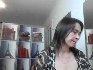 Bongacams Watch Live Sex Cams of HelenMoo