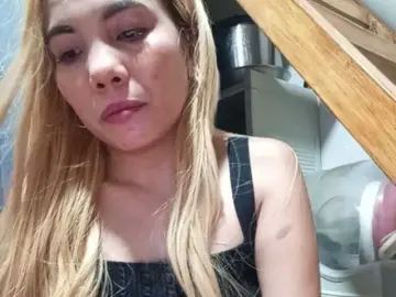 Bongacams Nude Webcam of Pempemliciouss