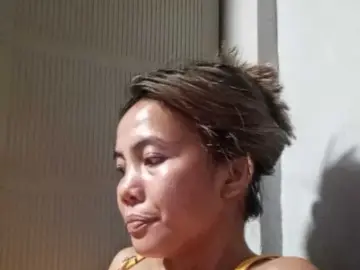Bongacams Watch Live Sex Cams of Pempemliciouss