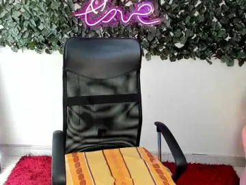 Bongacams Best Webcam of DestinyHills