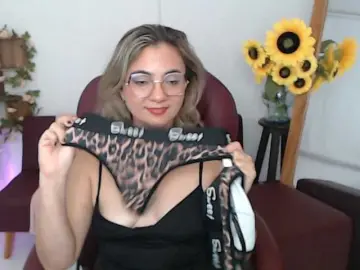 Bongacams Adult Webcam of ana-milf