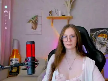 Bongacams Live Sex Cam of -Lovely