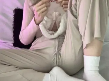 Bongacams Free Porn Cam of BestyBoobs