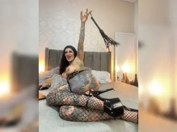 Bongacams Best live sex cam show of LauraFlux