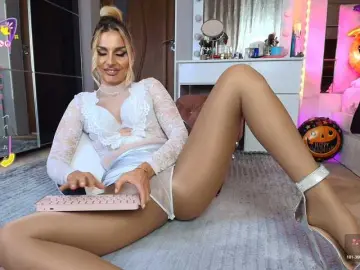 Bongacams Live Sex Cam of Allesya23