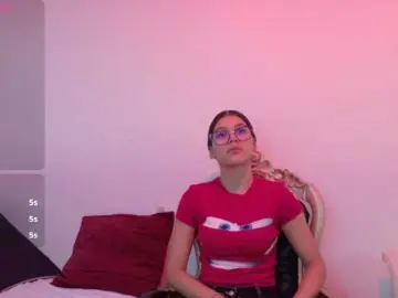 Bongacams Best Webcam of sweetauracouple