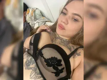 Bongacams Watch Live Sex Cams of Ebiki