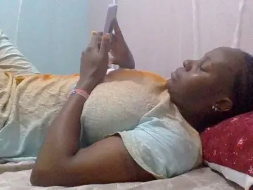 Bongacams Watch Live Sex Cams of cutelizah