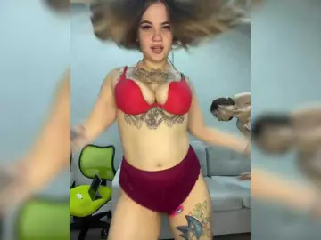 Bongacams Sex Cam of -kittens-
