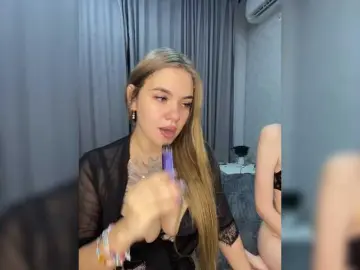 Bongacams Adult Webcam of -kittens-