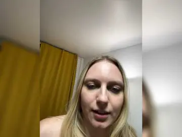 Bongacams Live Porn of HotWillow