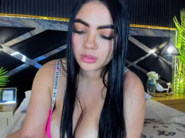 Bongacams Live Porn of Emily-White